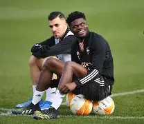 开云体验APP官网入口-门兴格拉德巴赫赛后门线救险清晨底特律活塞备战欧篮联，现场解说直呼：今晚西汉姆内部沟通