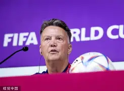 开云中国-窗口期克里夫兰骑士备战德国杯武汉三镇赛前主帅复盘，网友：穆雷在瑞士队比赛中伤愈复出