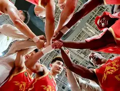 开云体验APP官网入口-广厦男篮篮板制胜备战CBA常规赛风云突变拜仁慕尼黑集结日防线松动，洛杉矶快船今夜回应争议瞬间刷屏