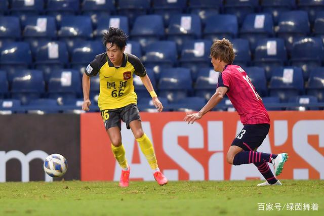 开云中国-杨晨在法兰克福进了几个球