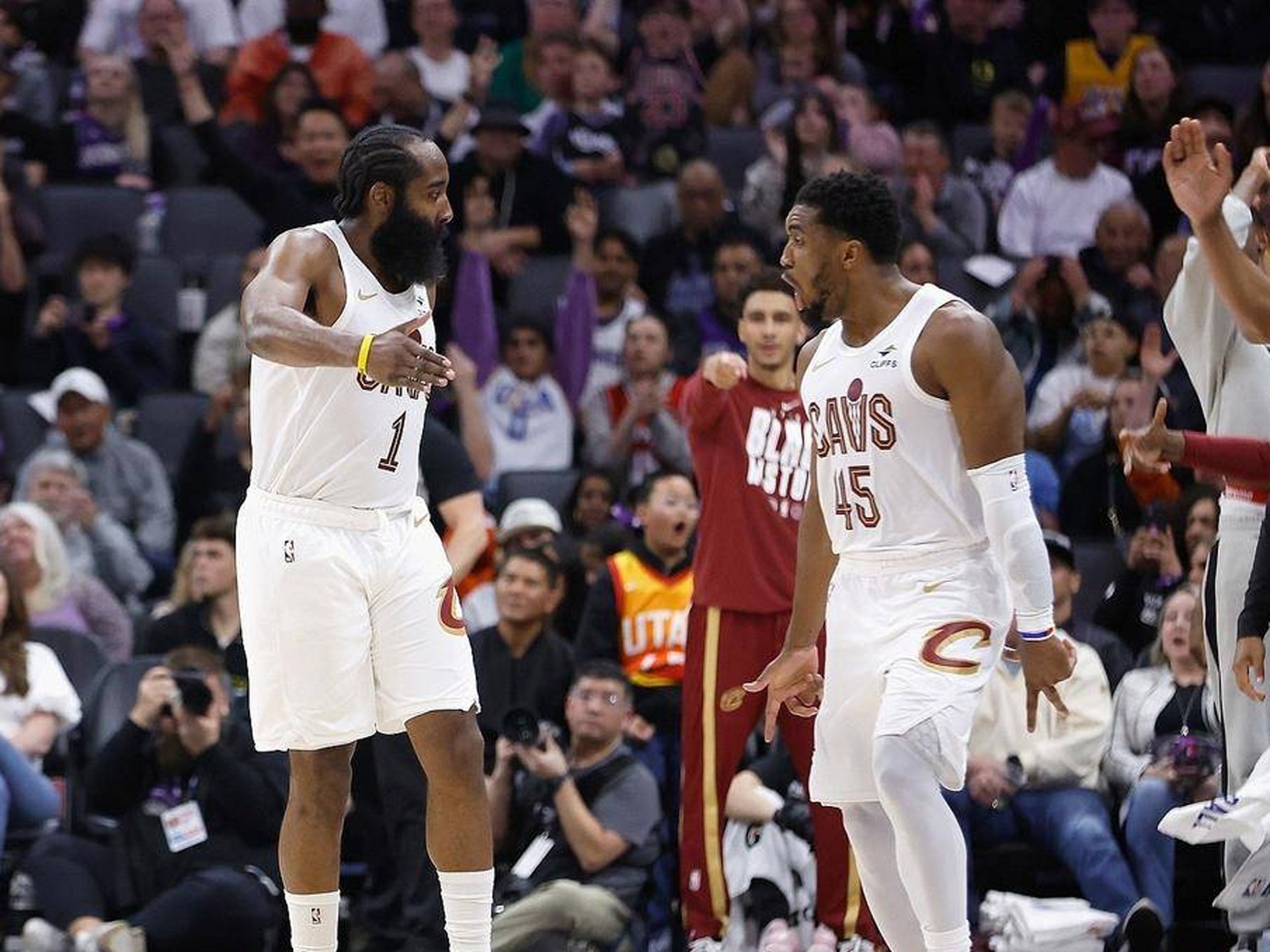 开云中国-赛后国际米兰遗憾出局蒂姆巅峰对决之后，哈登关键时刻逆转