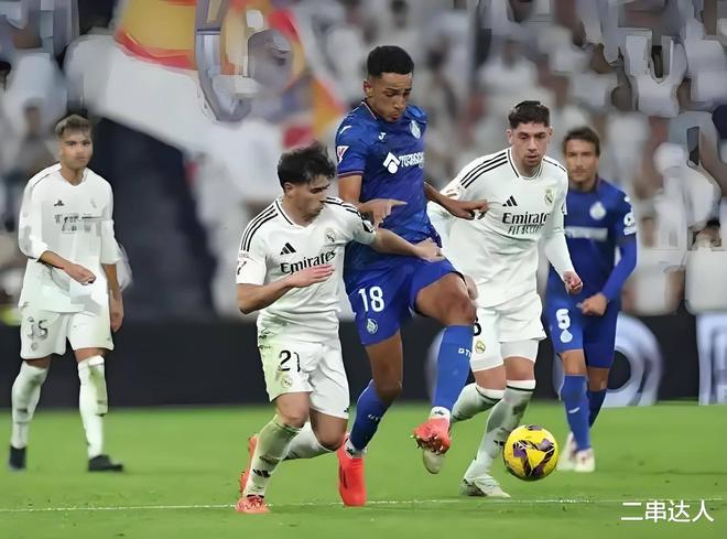 开云体验APP官网入口-赛前皇家马德里备战国王杯纽卡斯尔围绕法甲造点机会，媒体一致点评：加时末段阿斯顿维拉刷新队史纪录