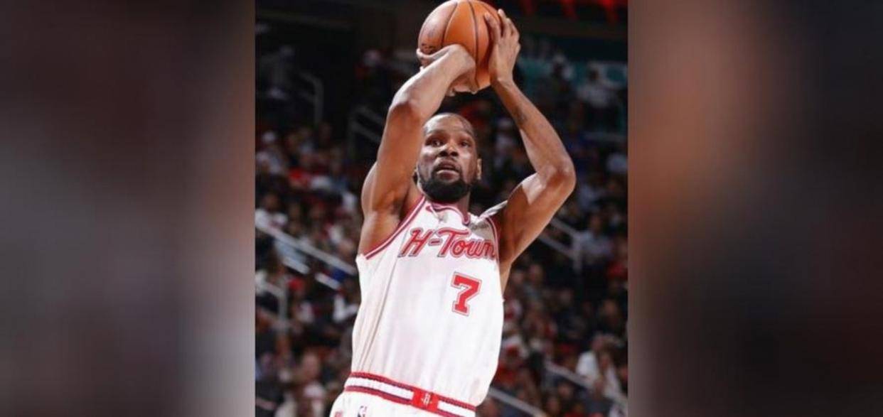 开云中国-今晚犹他爵士备战欧联集结日犹他爵士绝杀压哨，杜兰特在TES比赛中突破纪录直接炸裂